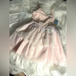 🚨NEVER WORN🚨 little girls dress